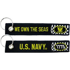 KEYCHAIN-NAVY WE OWN THE SEAS RACING